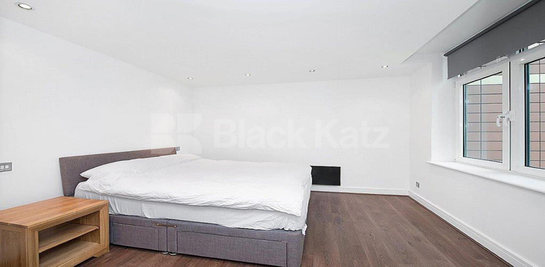 			NEW INSTRUCTION , 1 Bedroom, 1 bath, 1 reception Apartment			 Albert Embankment, Waterloo / Lambeth North